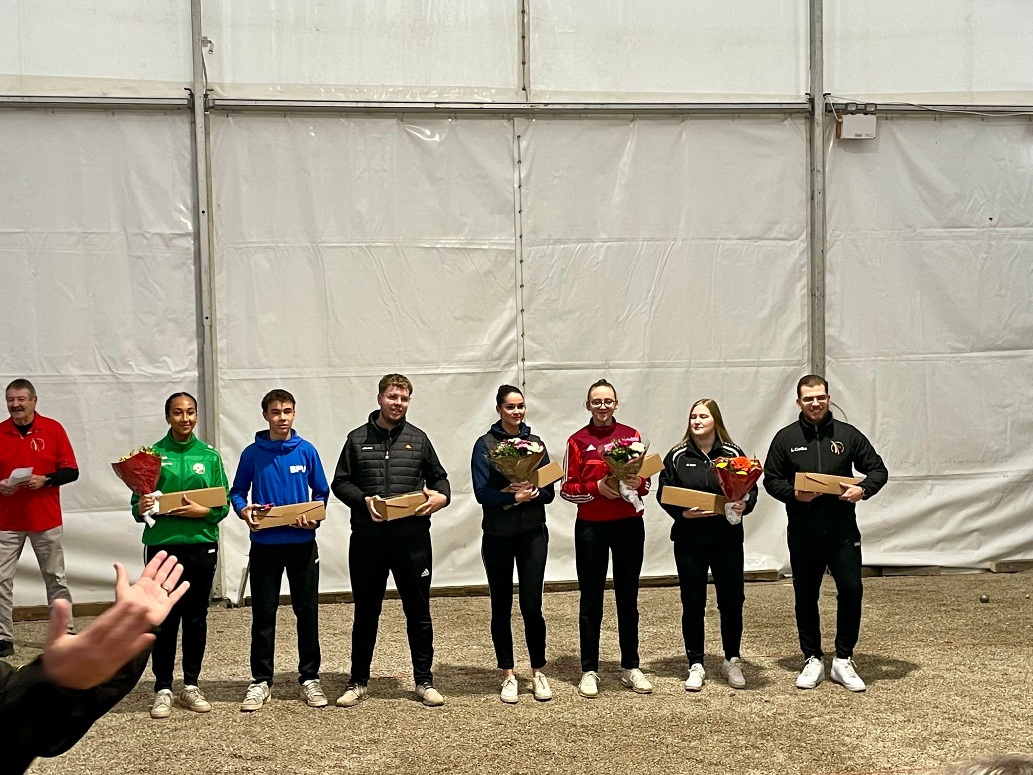 746bd719 3030 4415 a695 32b9cae8a3c4